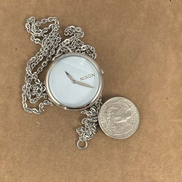 Nixon Spree Pendant Watch Womens all Stainless Steel Pure White Dial 27 in Chain main image 4